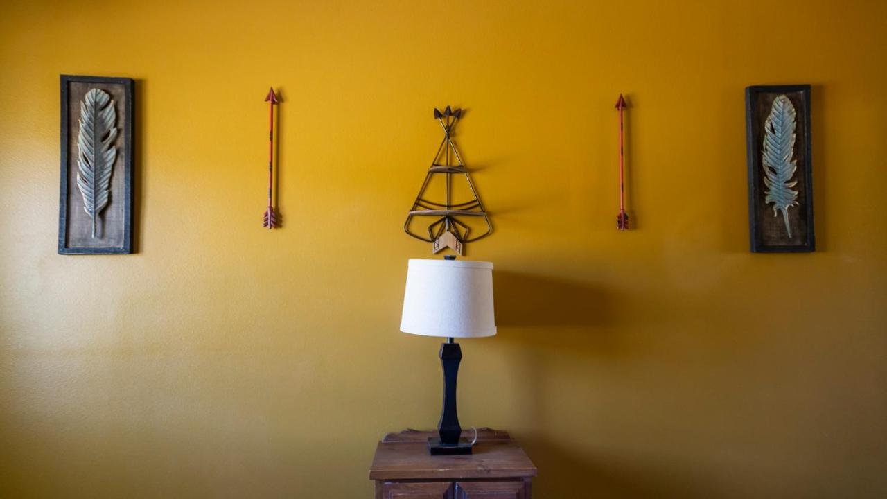 | Arrowhead Mountain Lodge