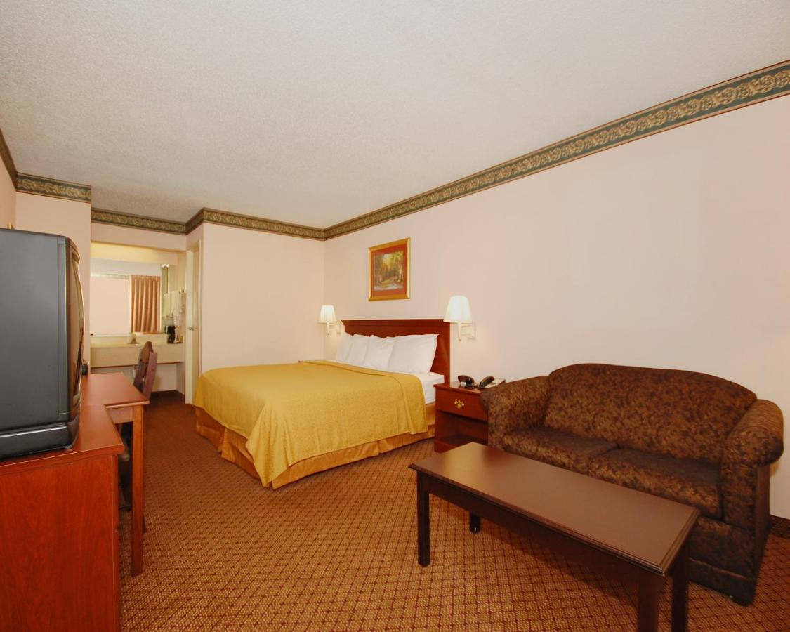 King Room - Smoking at Quality Inn Gaffney I-85