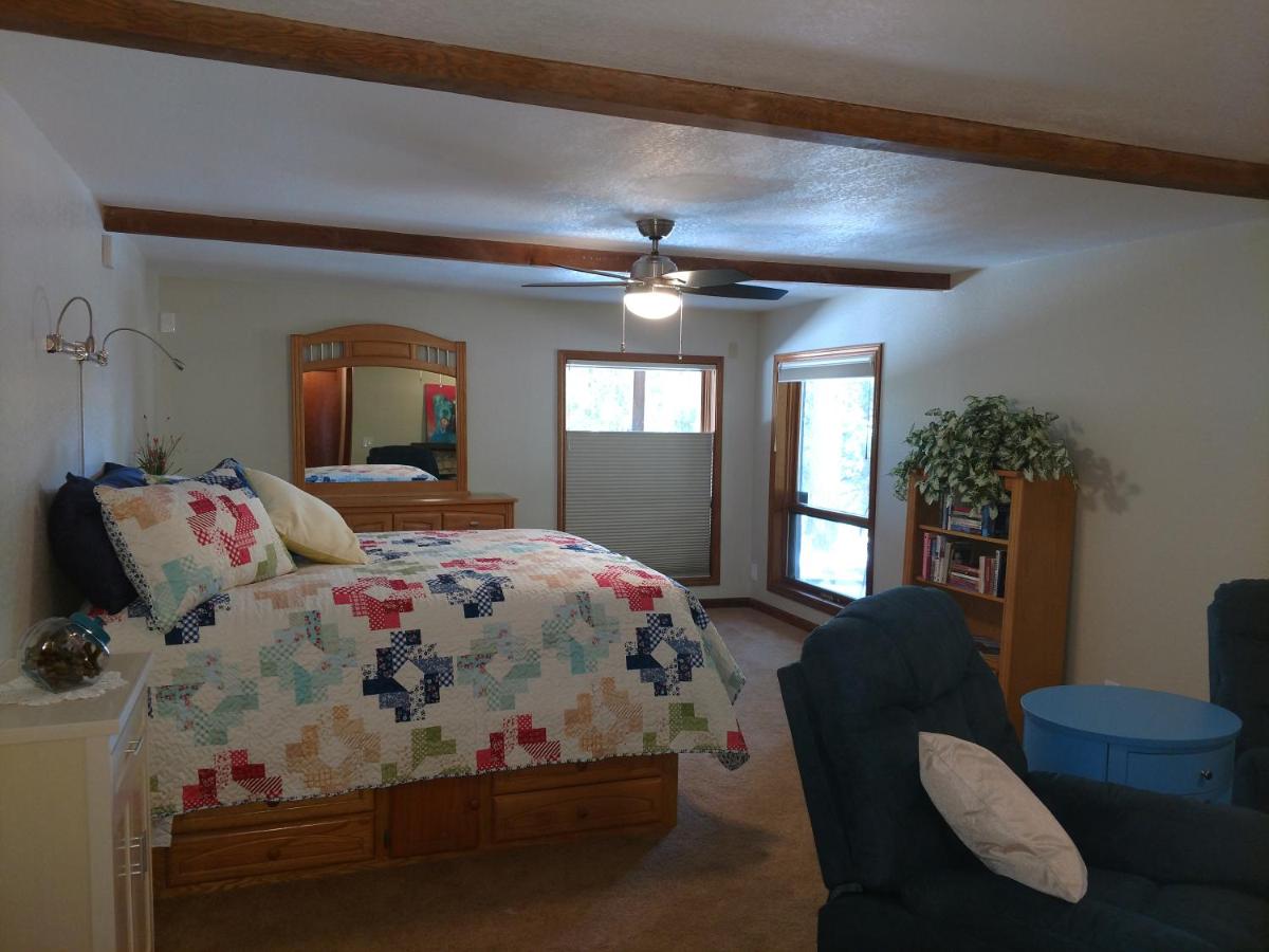| Ponderosa Ridge A B & B