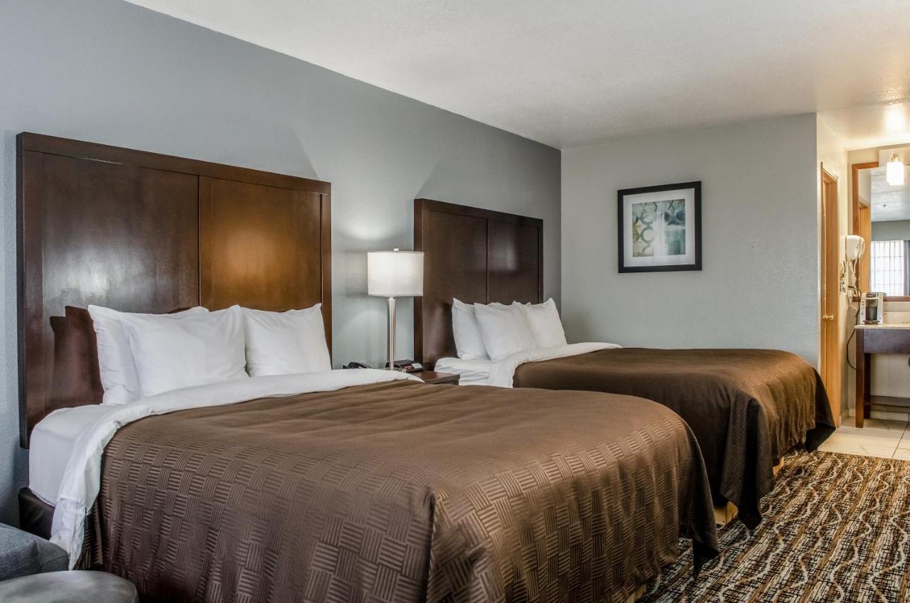 Queen Room with Two Queen Beds - Non-Smoking at Clarion Hotel By Humboldt Bay