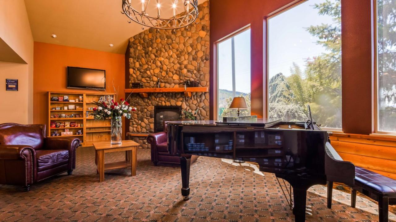 | BEST WESTERN PLUS Hartford Lodge