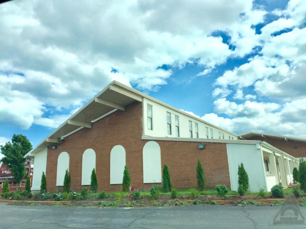 | Red Carpet Inn North Chicago