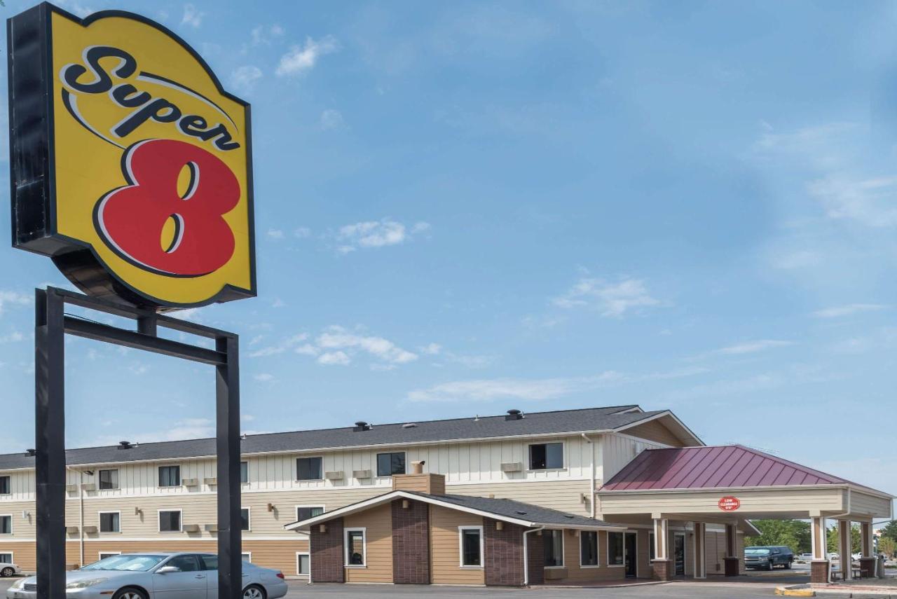 | Super 8 by Wyndham Boise