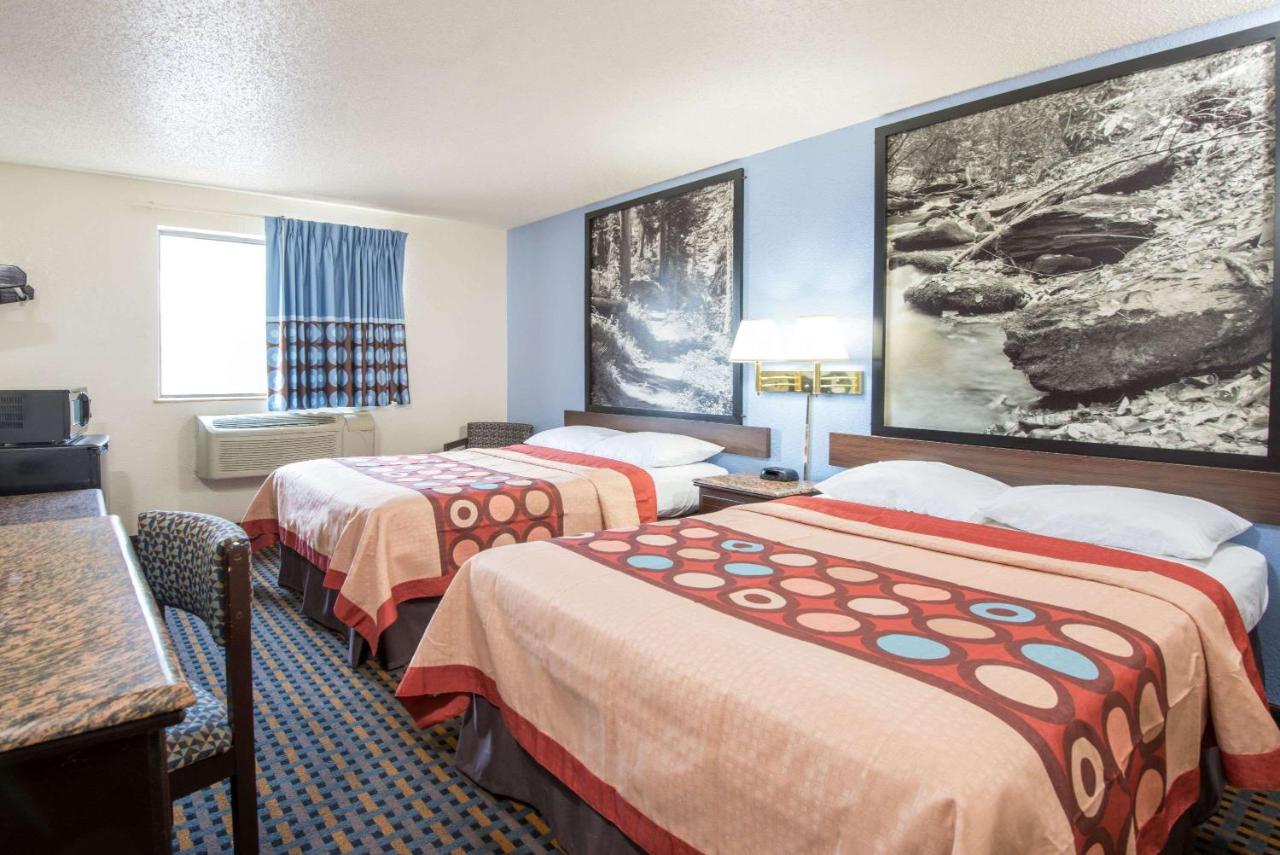  | Super 8 by Wyndham New Castle