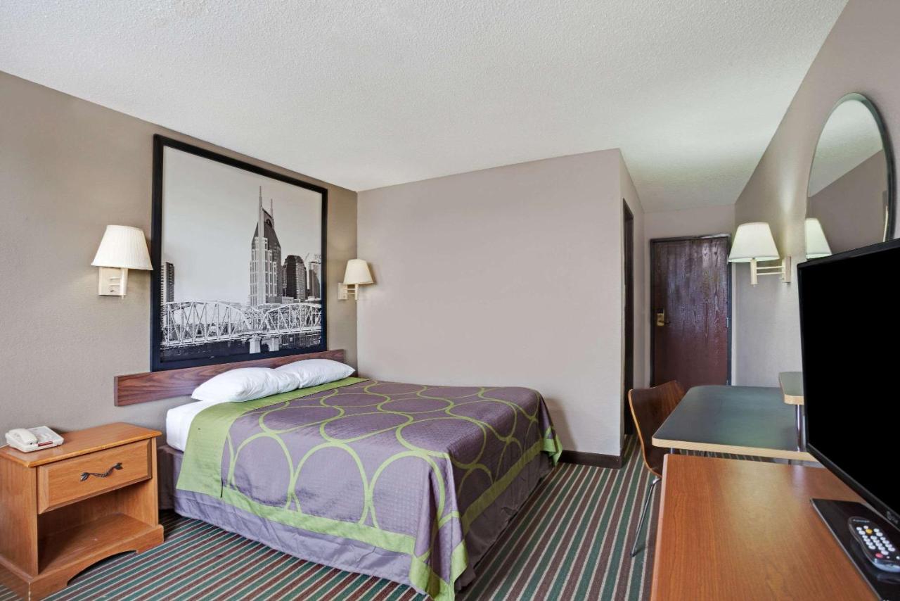  | Super 8 by Wyndham Nashville/ Dntn/ Opryland Area