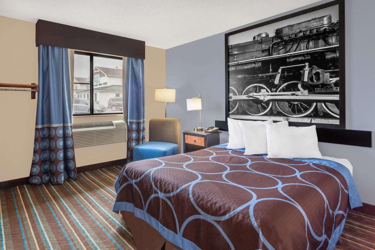 | Super 8 by Wyndham Havre De Grace Aberdeen Area