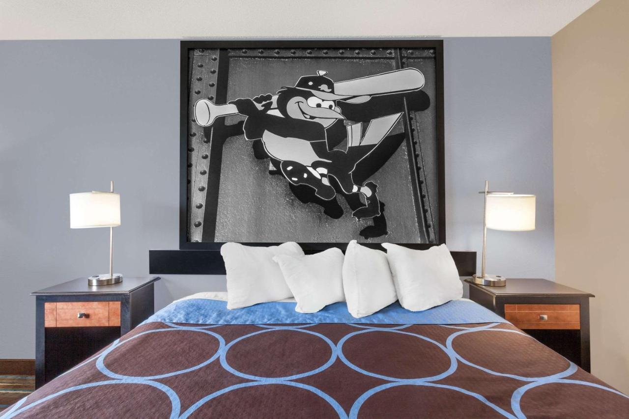 | Super 8 by Wyndham Havre De Grace Aberdeen Area