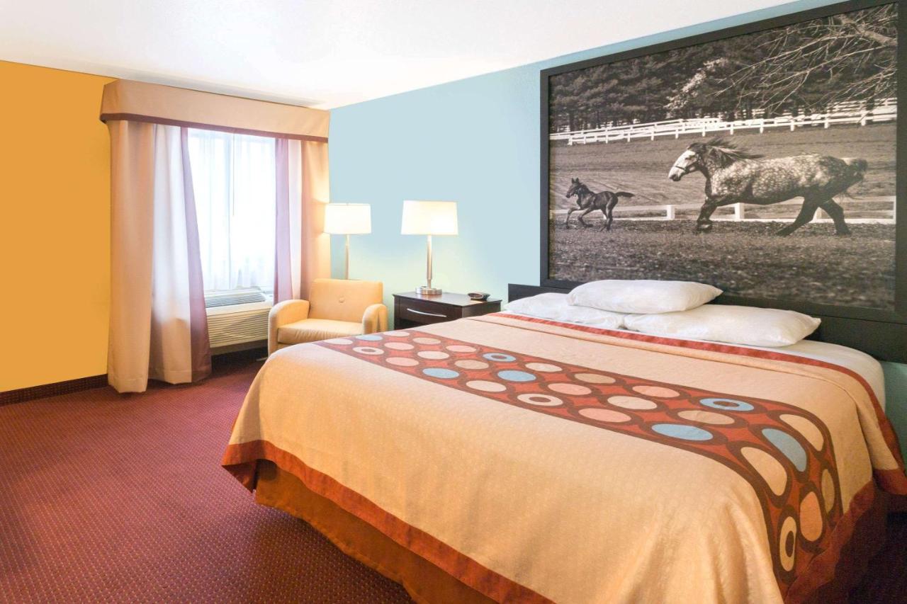  | Super 8 by Wyndham Richmond