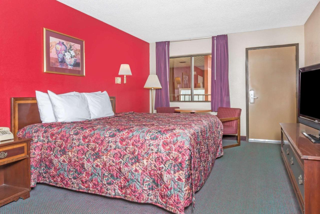 | Days Inn by Wyndham New Market