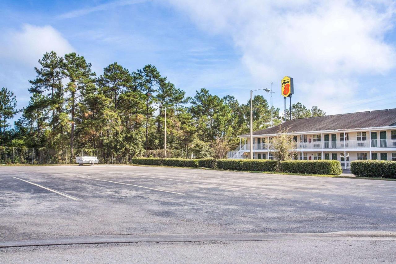  | Super 8 by Wyndham Monticello