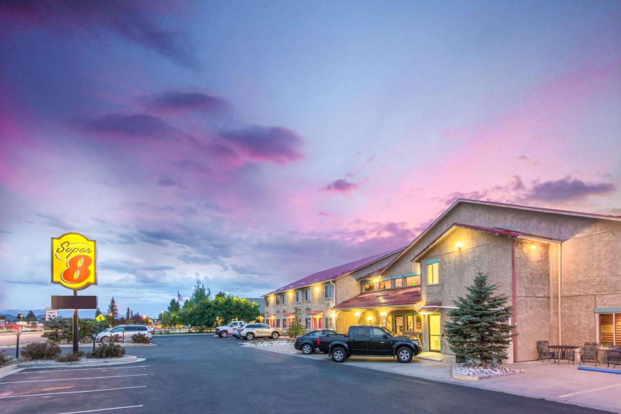 | Super 8 by Wyndham Buena Vista