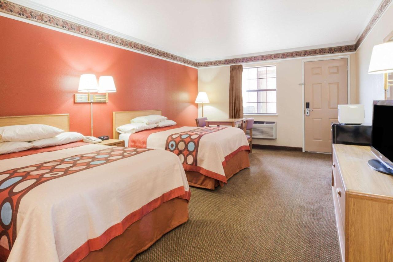  | Super 8 by Wyndham Mount Vernon