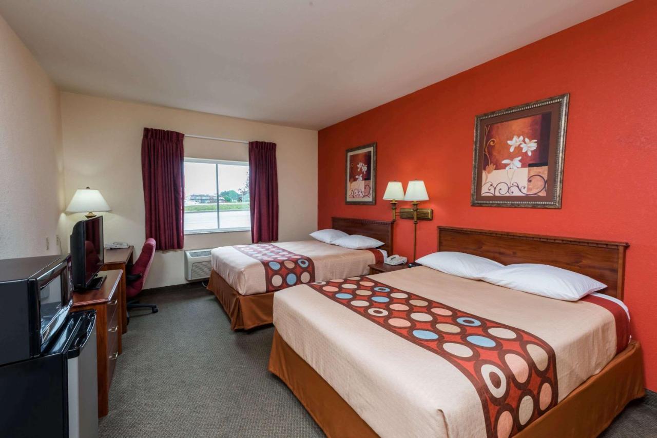  | Super 8 by Wyndham St Robert Ft Leonard Wood Area