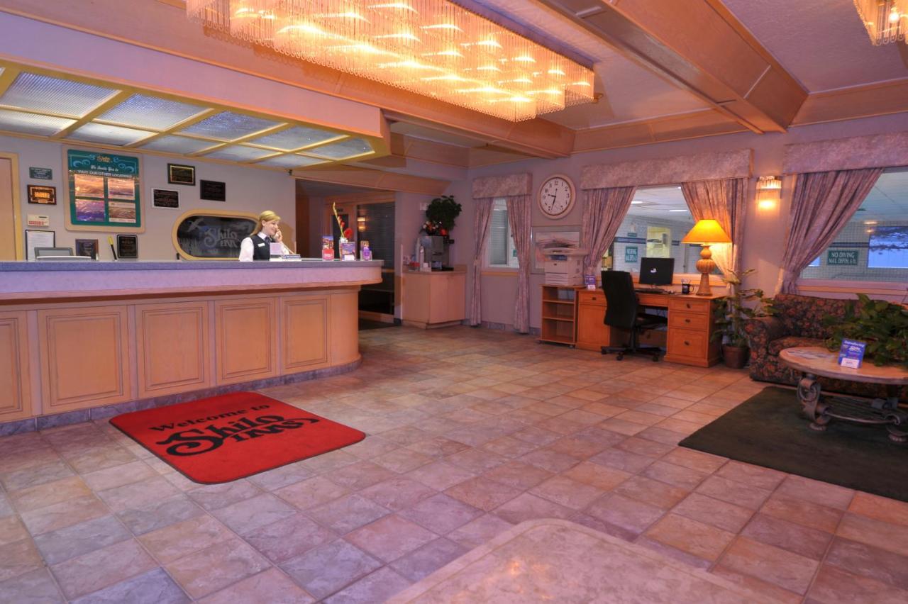 | Shilo Inn Suites Hotel - Nampa Suites