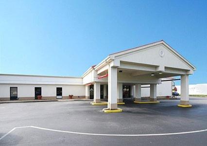 King Room - Smoking at Greeneville Inn and Suites