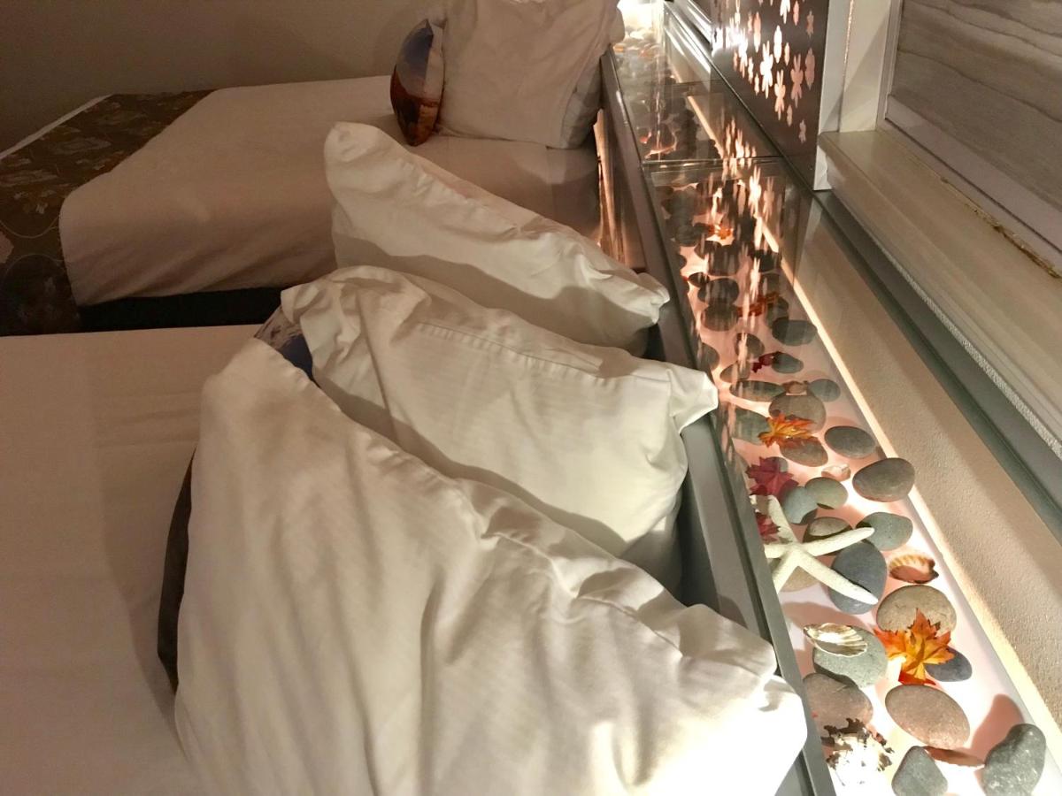 Suite with Lake View at Lake View Suites