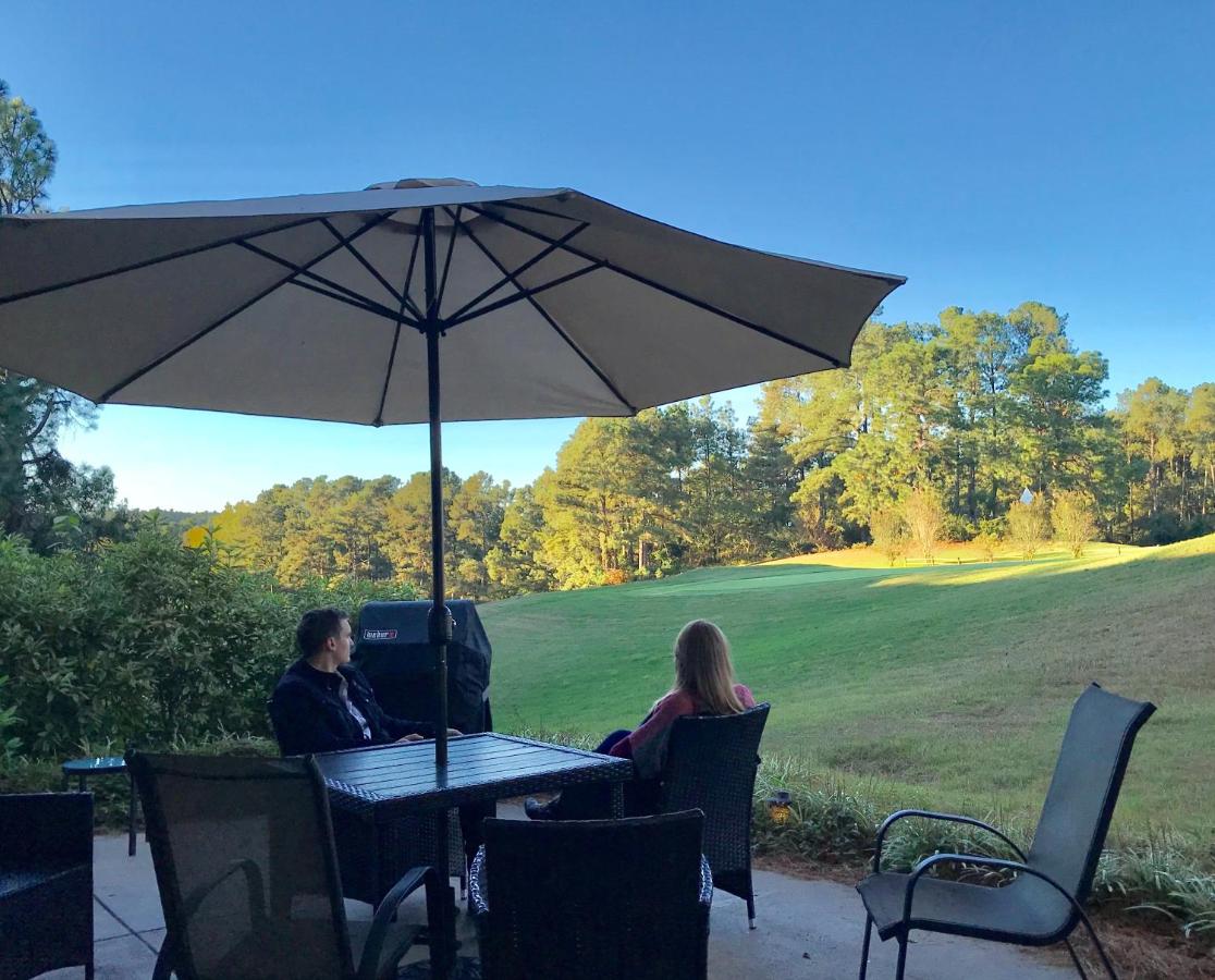 | The Inn at Houndslake