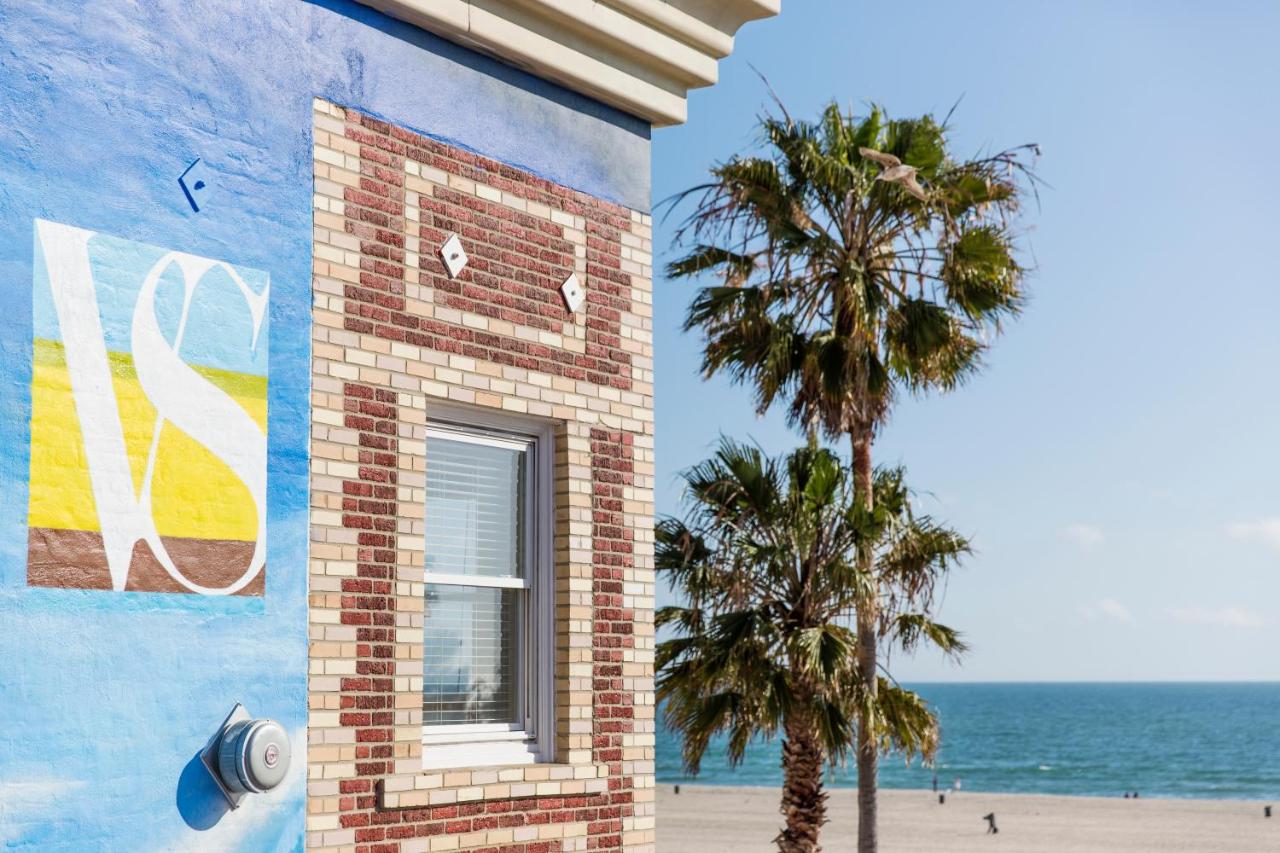 | Venice Suites