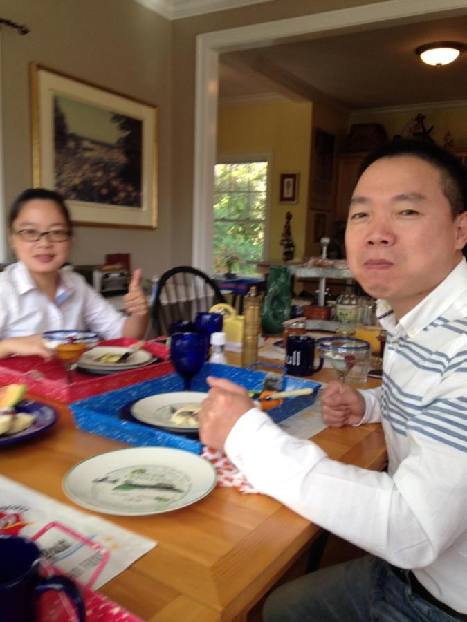 | Josephine's on the Bay Bed and Breakfast