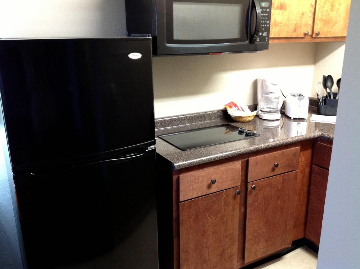  | Hallmarc Inn & Suites of West Memphis