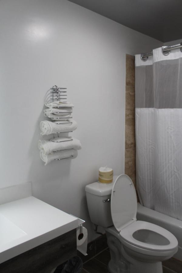  | ERTH INN by AGA Los Angeles