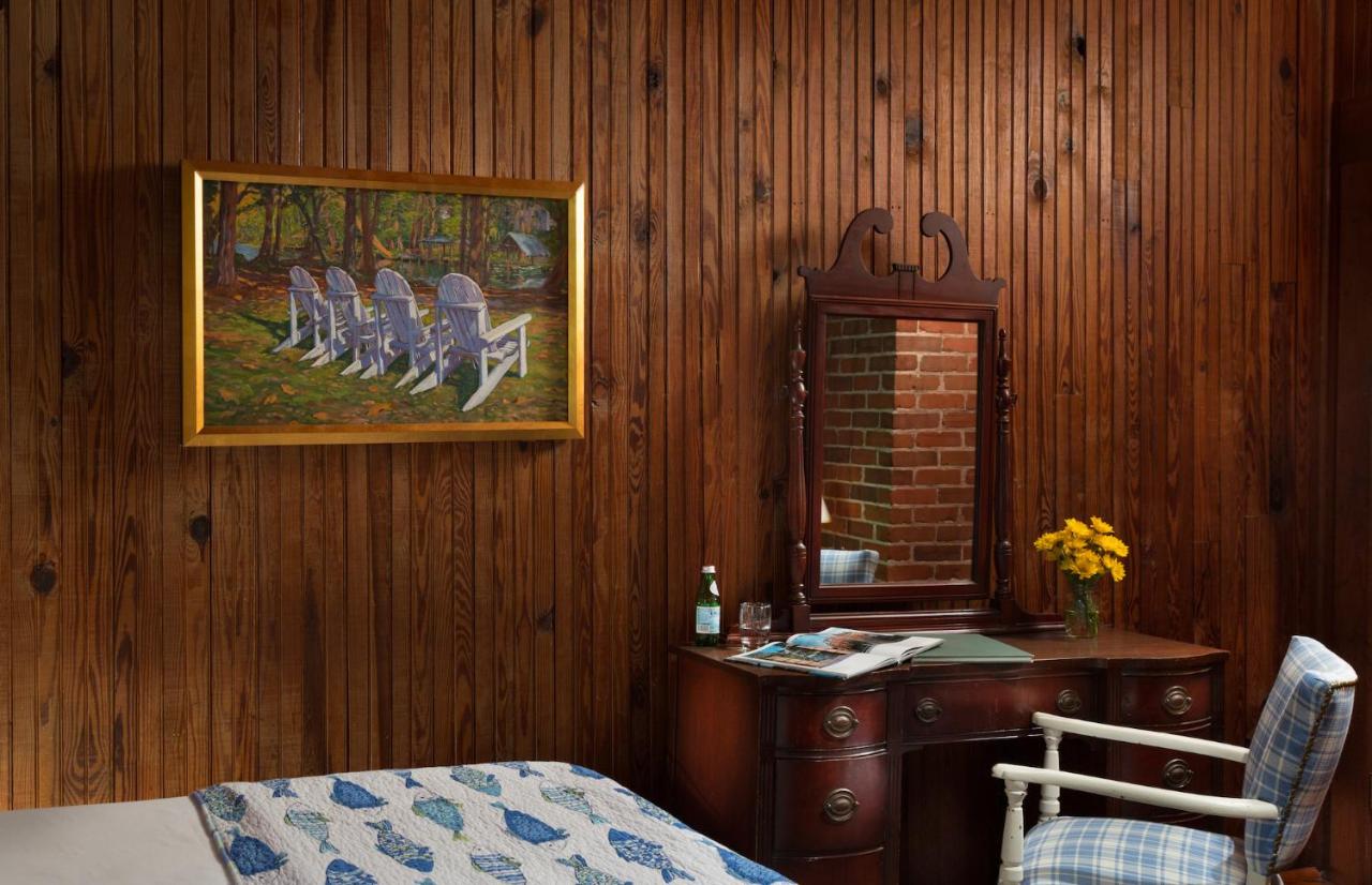 | Magnolia Springs Bed and Breakfast