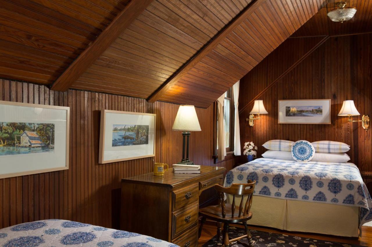 | Magnolia Springs Bed and Breakfast