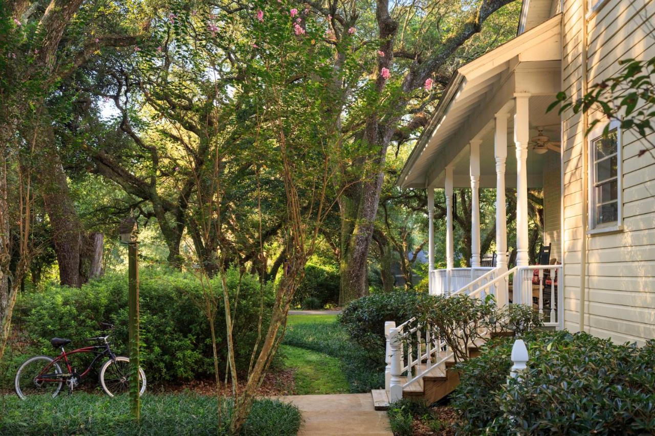 | Magnolia Springs Bed and Breakfast