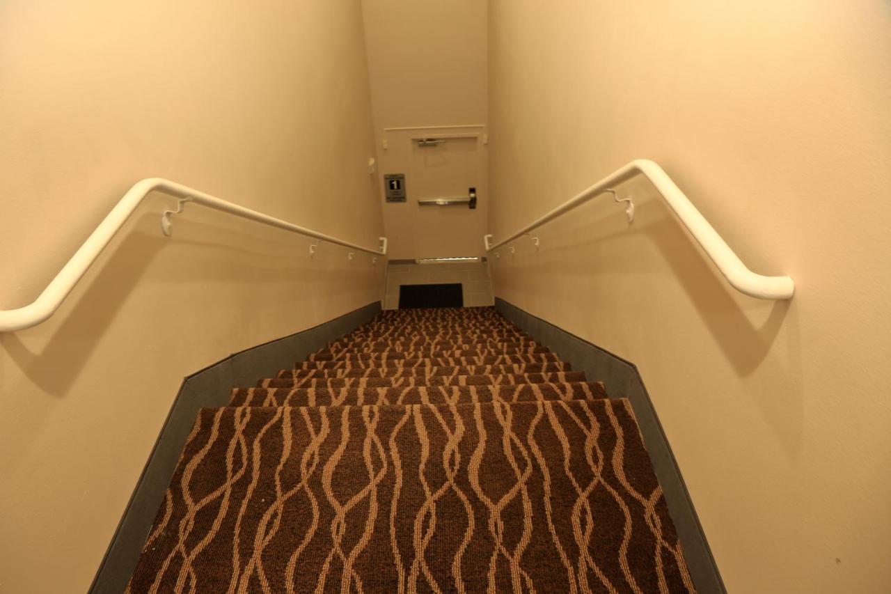 | Americas Best Value Inn & Suites-Prairieville