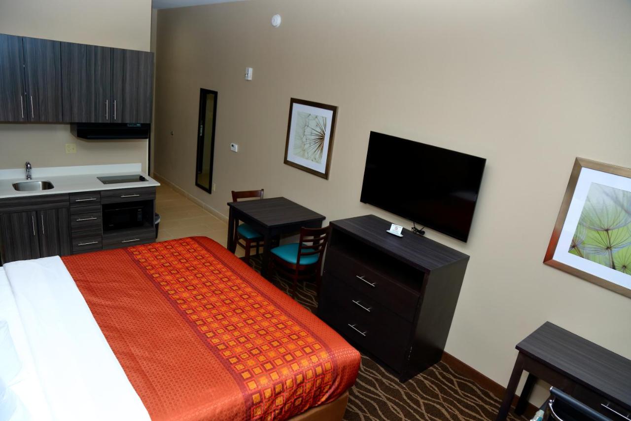  | Americas Best Value Inn & Suites-Prairieville