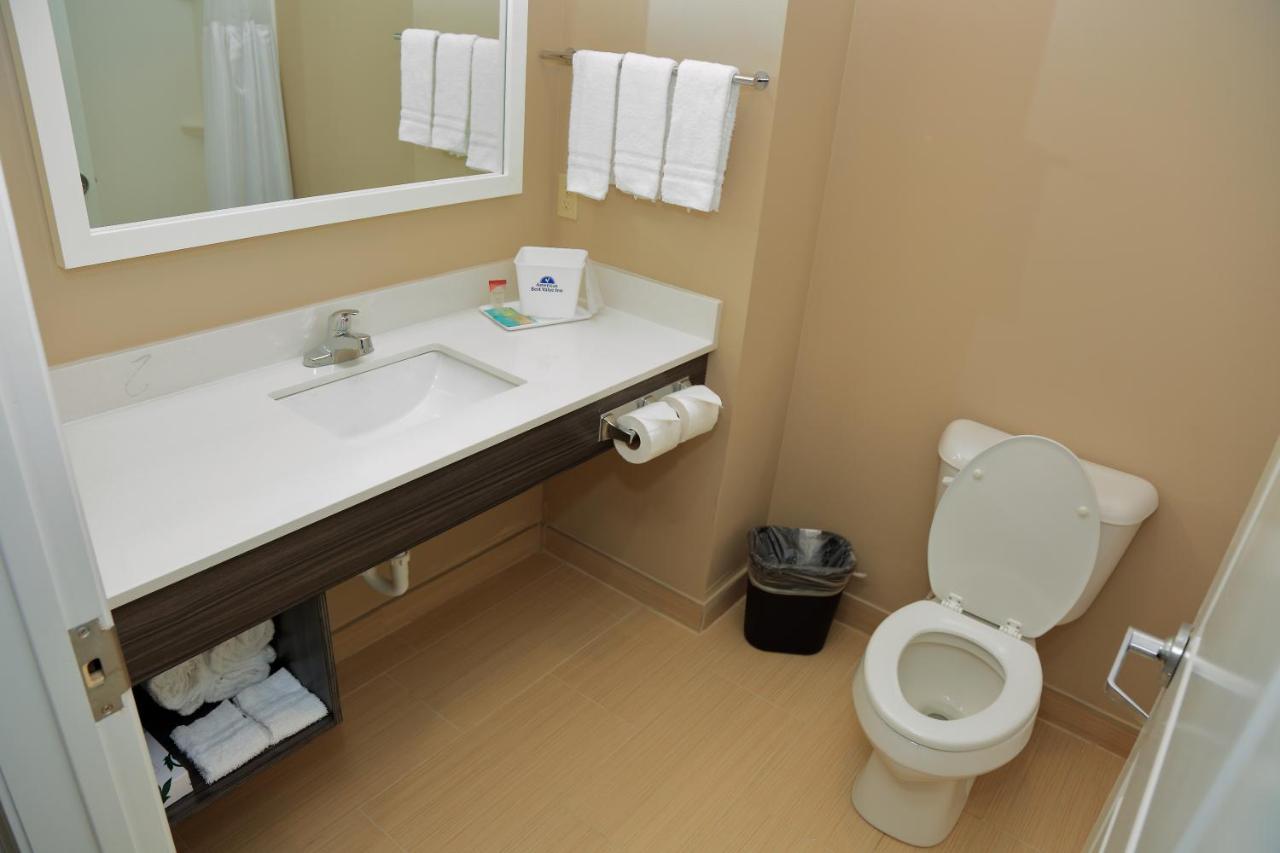 | Americas Best Value Inn & Suites-Prairieville