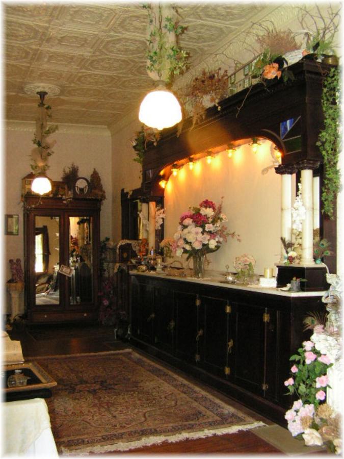  | Carleton House Bed and Breakfast
