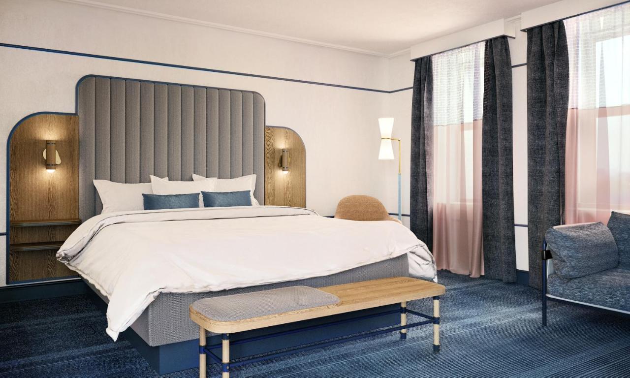 Deluxe King Room at Hu. Hotel