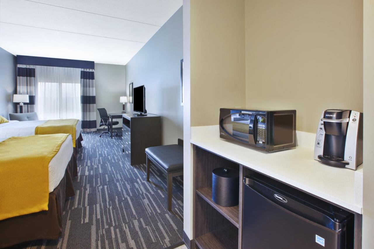 | Best Western Plus Cranberry-Pittsburgh North