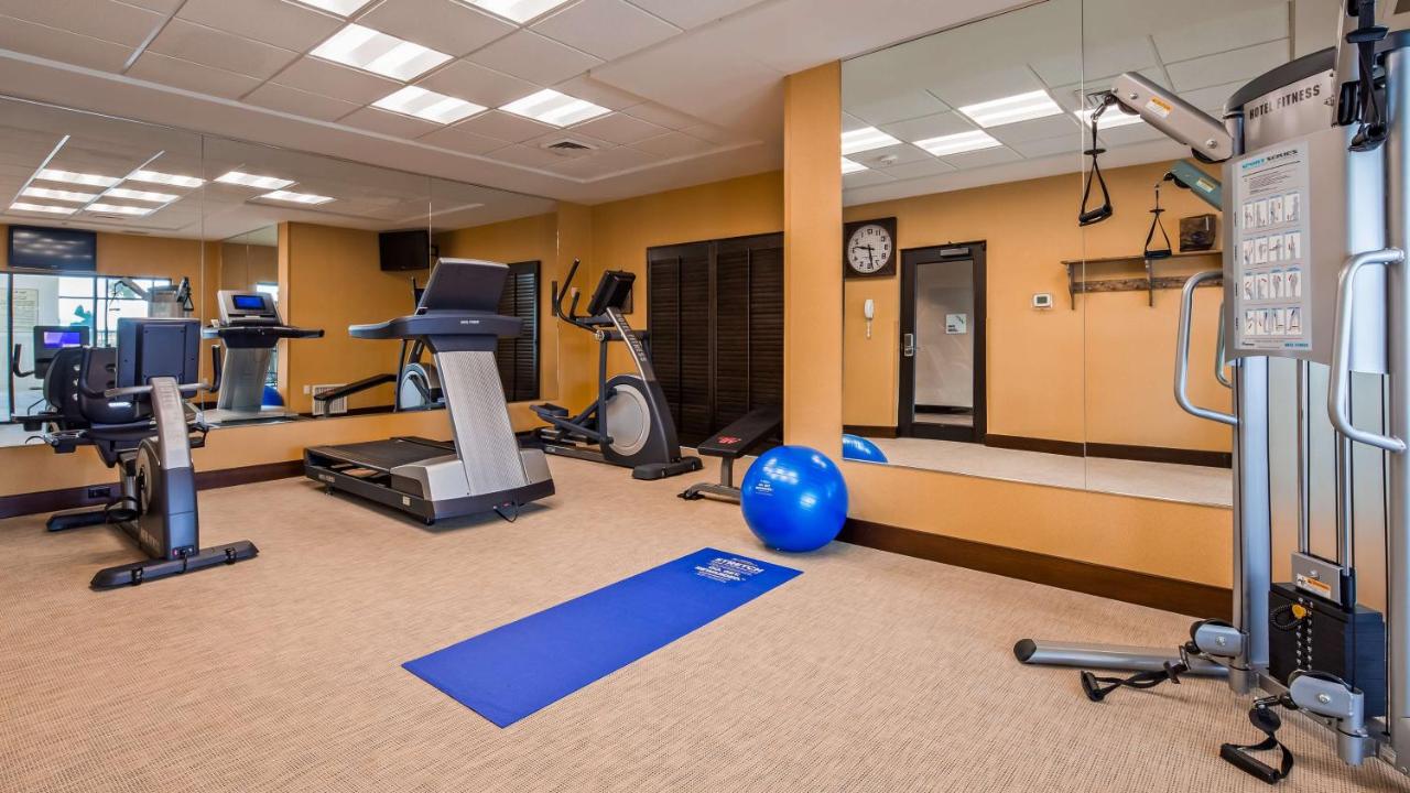 | Best Western Plus Dayton Hotel & Suites