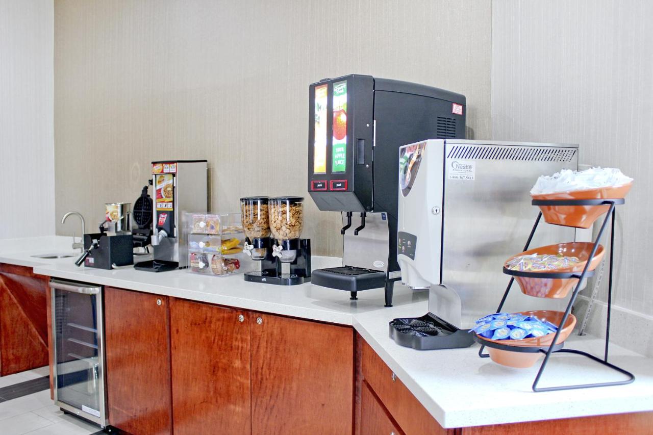  | Palacio Royale Houston NW at Beltway 8