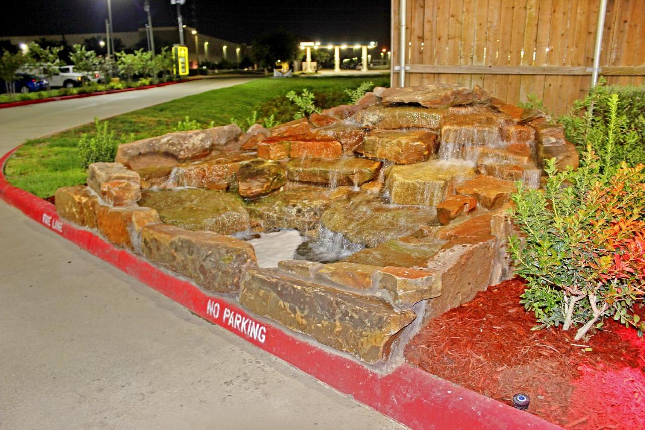 | Palacio Royale Houston NW at Beltway 8