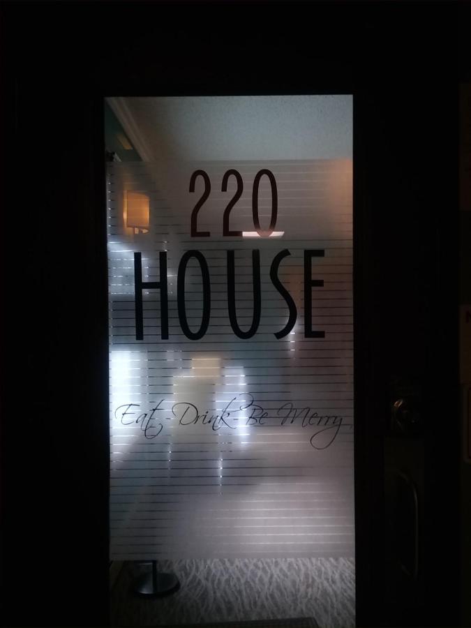 | Hotel Dushore