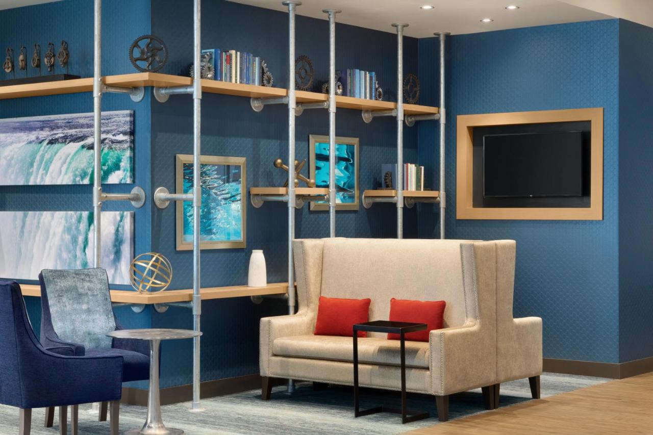 | Hyatt Place Niagara Falls