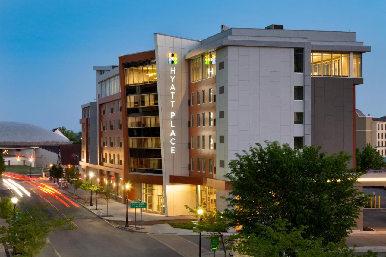 | Hyatt Place Niagara Falls