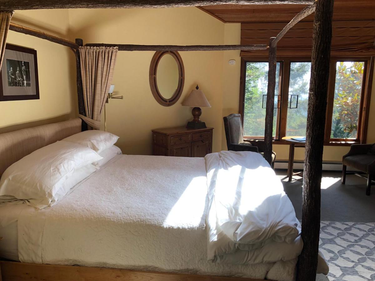 | Mountain Home Inn