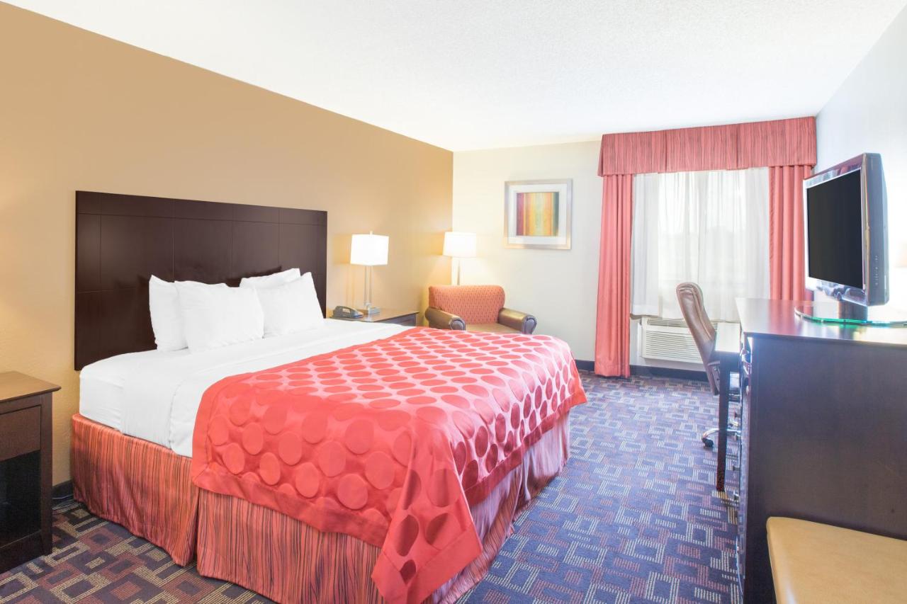 Deluxe King Room - Non-Smoking at Ramada by Wyndham Tulsa