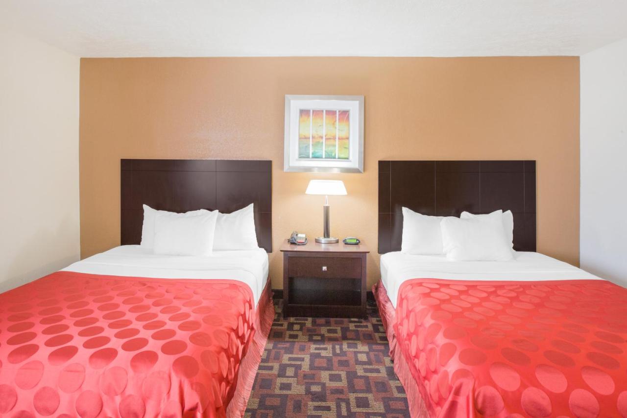 King Room - Mobility Access/Non-Smoking at Ramada by Wyndham Tulsa