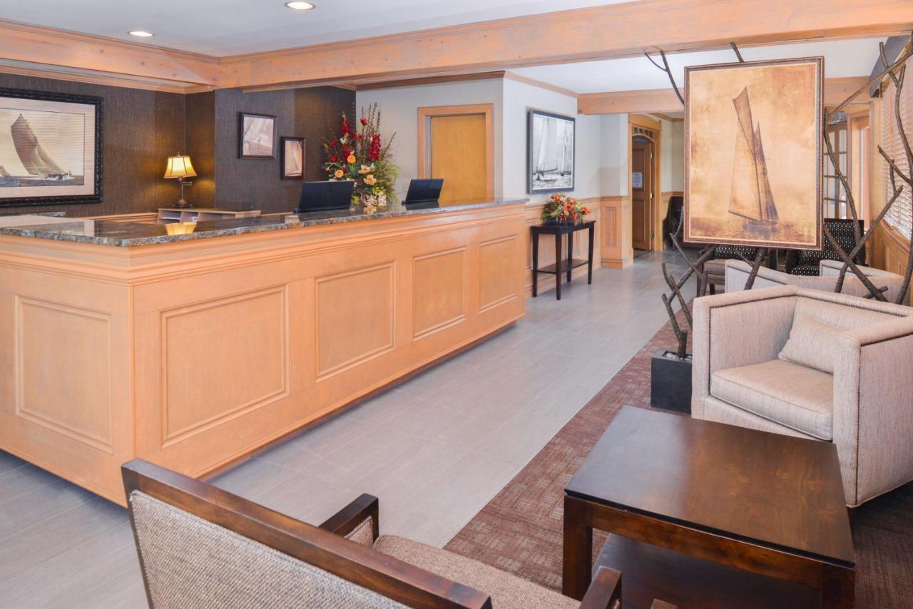 | Best Western Edgewater Resort