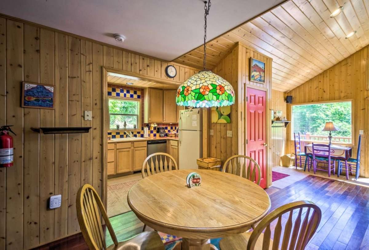 | Nantahala Cabins