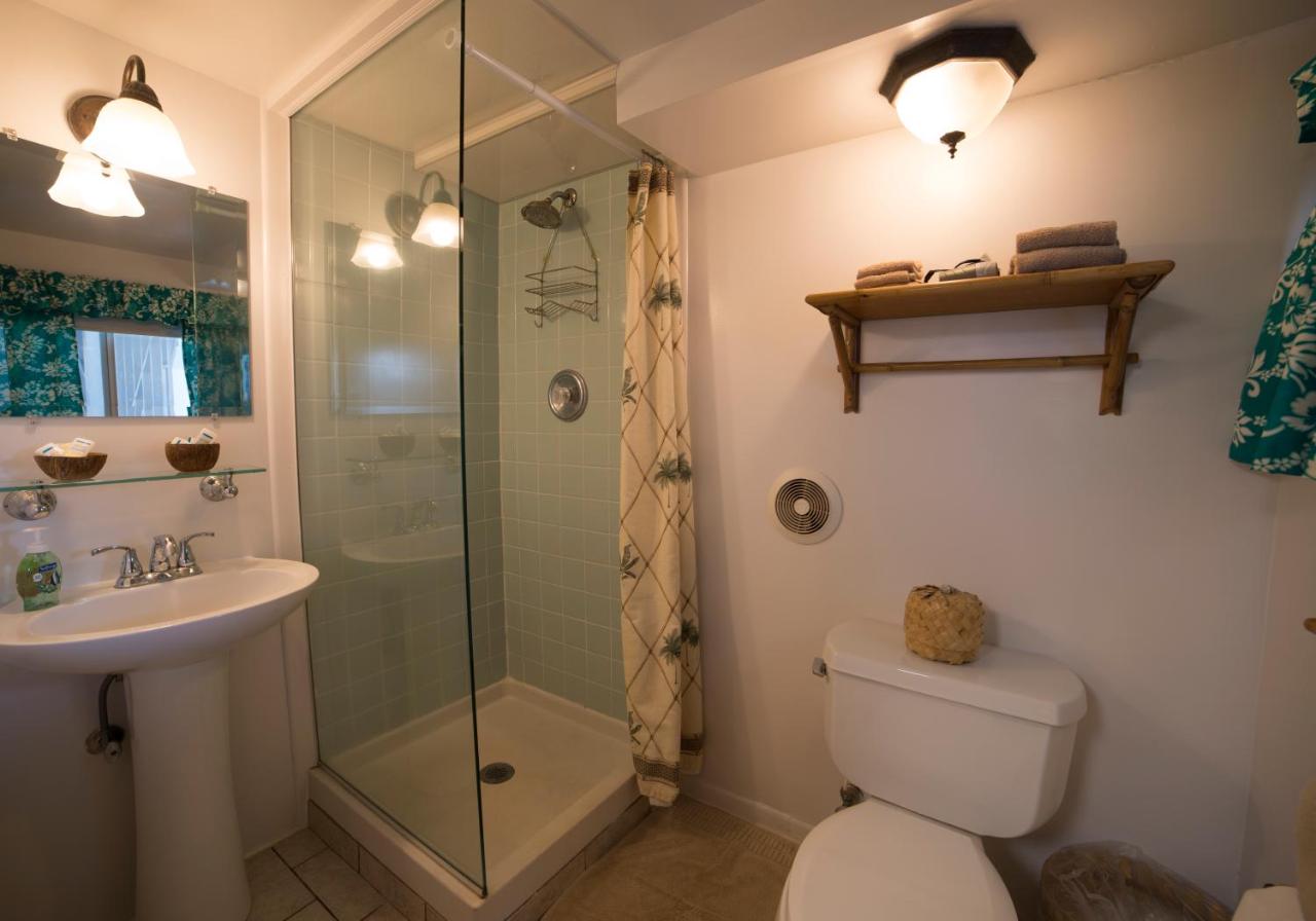 | Wailuku Guesthouse