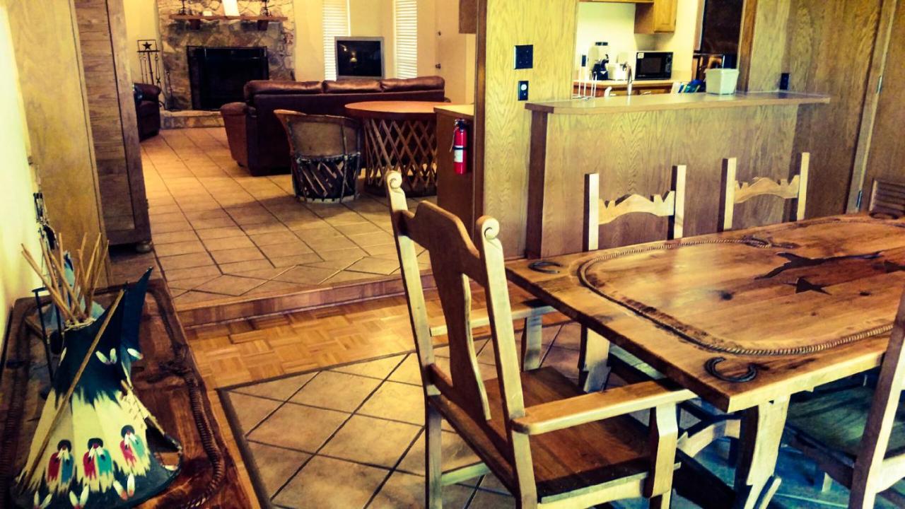 | Flying L Ranch Resort