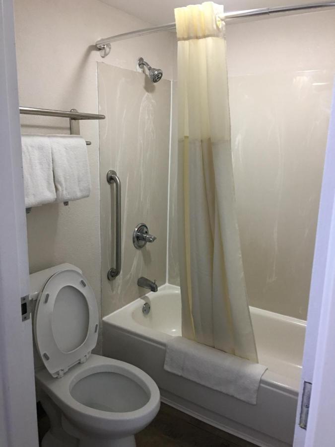 King Room - Non-Smoking at Quality Inn Greenville near University