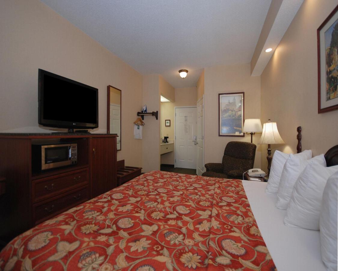 King Room - Non-Smoking at Quality Inn Greeneville