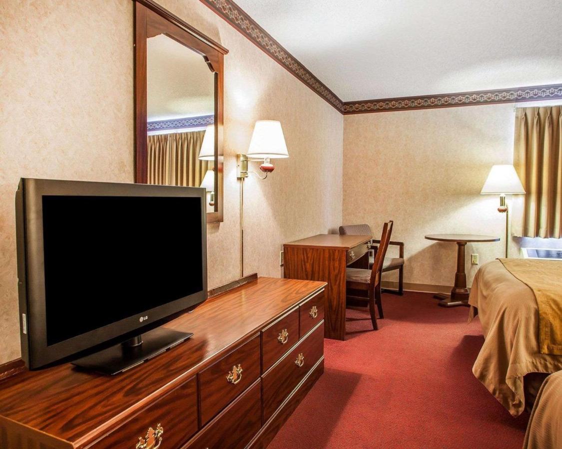 | Quality Inn Midway